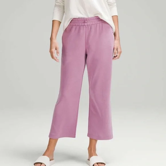 Lululemon Softstreme High-Rise Straight Leg Cropped Pant in Velvet Dust Size 10 - Picture 14 of 16